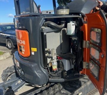 Used 2019 Hitachi ZAXIS 55U Excavator — Mini - For Sale