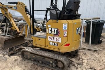 Used 2021 Caterpillar 301.5 Excavator — Mini - For Sale