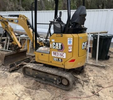 Used 2021 Caterpillar 301.5 Excavator — Mini - For Sale