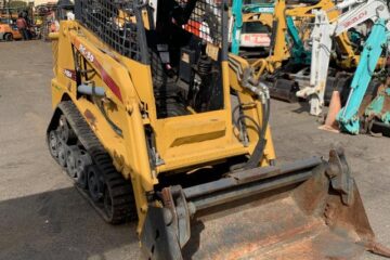 Used 2004 ASV RC30 Loader — Skid-Steer - For Sale