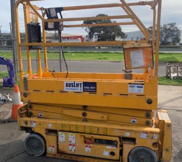 Used 2008 Haulotte Optimum 8.1 Scissor Lift — Electric - For Sale
