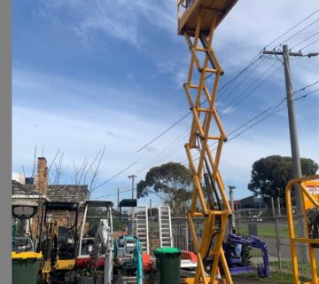 Used 2008 Haulotte Optimum 8.1 Scissor Lift — Electric - For Sale