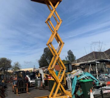 Used 2008 Haulotte Optimum 8.1 Scissor Lift — Electric - For Sale