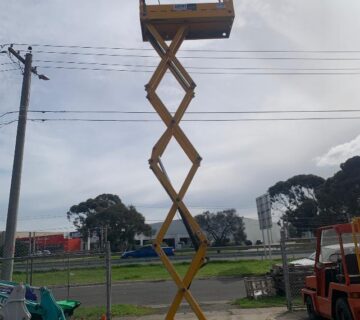 Used 2008 Haulotte Optimum 8.1 Scissor Lift — Electric - For Sale