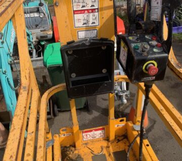 Used 2008 Haulotte Optimum 8.1 Scissor Lift — Electric - For Sale